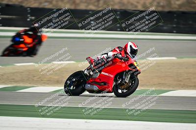 media/Oct-25-2025-2WTD (Sat) [[1e4a1f2fa2]]/B Group/Session 5 (Turn 2)/